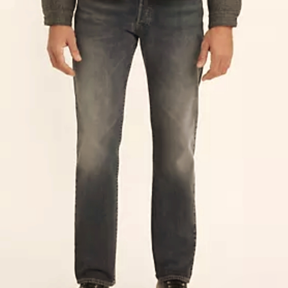 Levi 501 Straight Leg Jeans